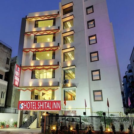 Hotel Shital Inn Ahmedabad Bagian luar foto